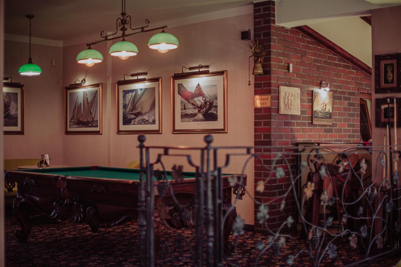 Dworek Morski Spa & Wellness ミエルノ エクステリア 写真